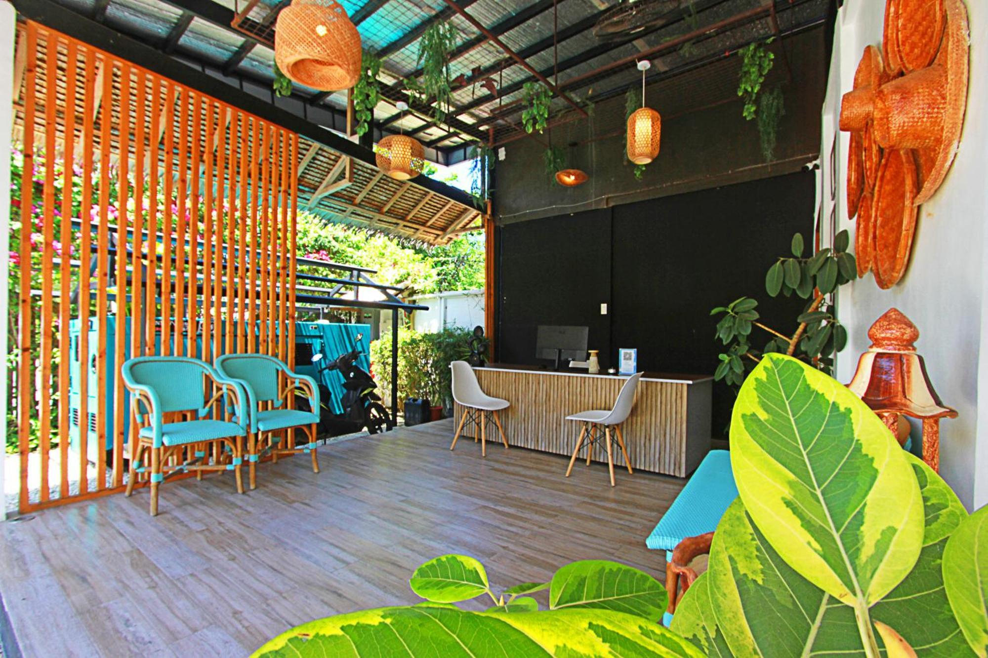 Alona M Panglao Hotel Exterior photo